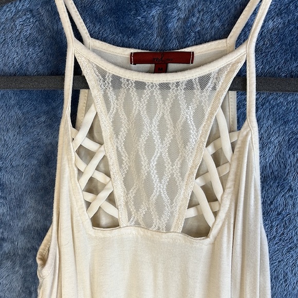Red by BKE - Criss Cross cut out tank top! - Picture 2 of 4
